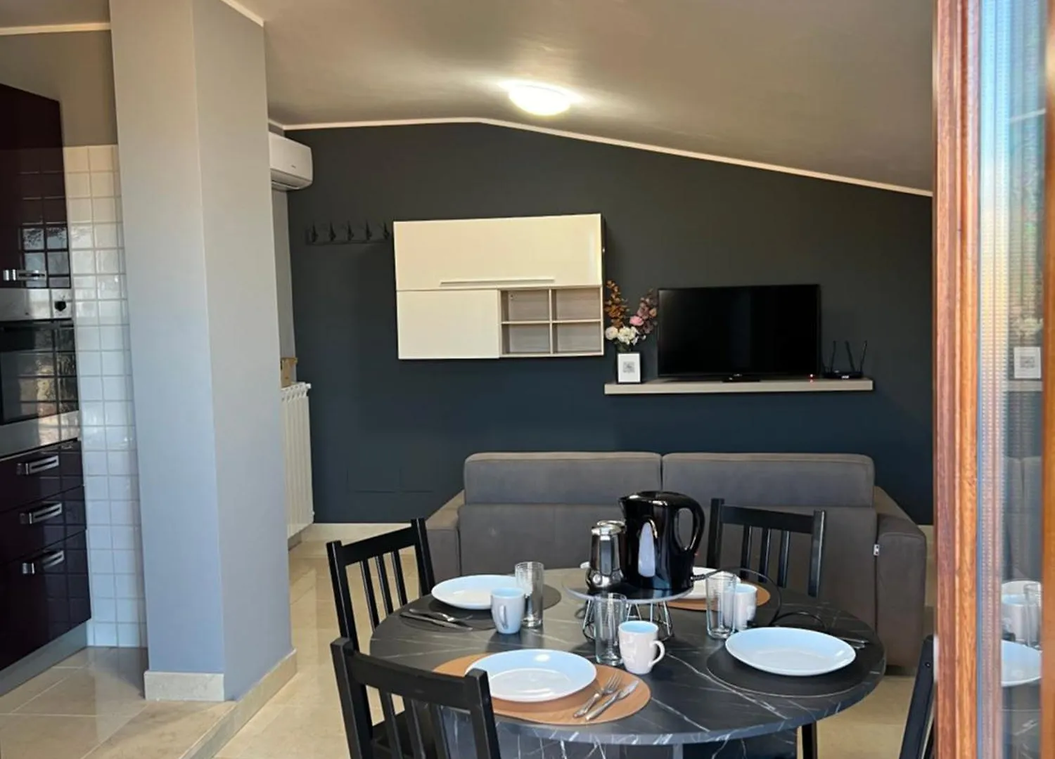Vivi Roma E Scopri I Castelli Romani Ciampino Airport Apartment